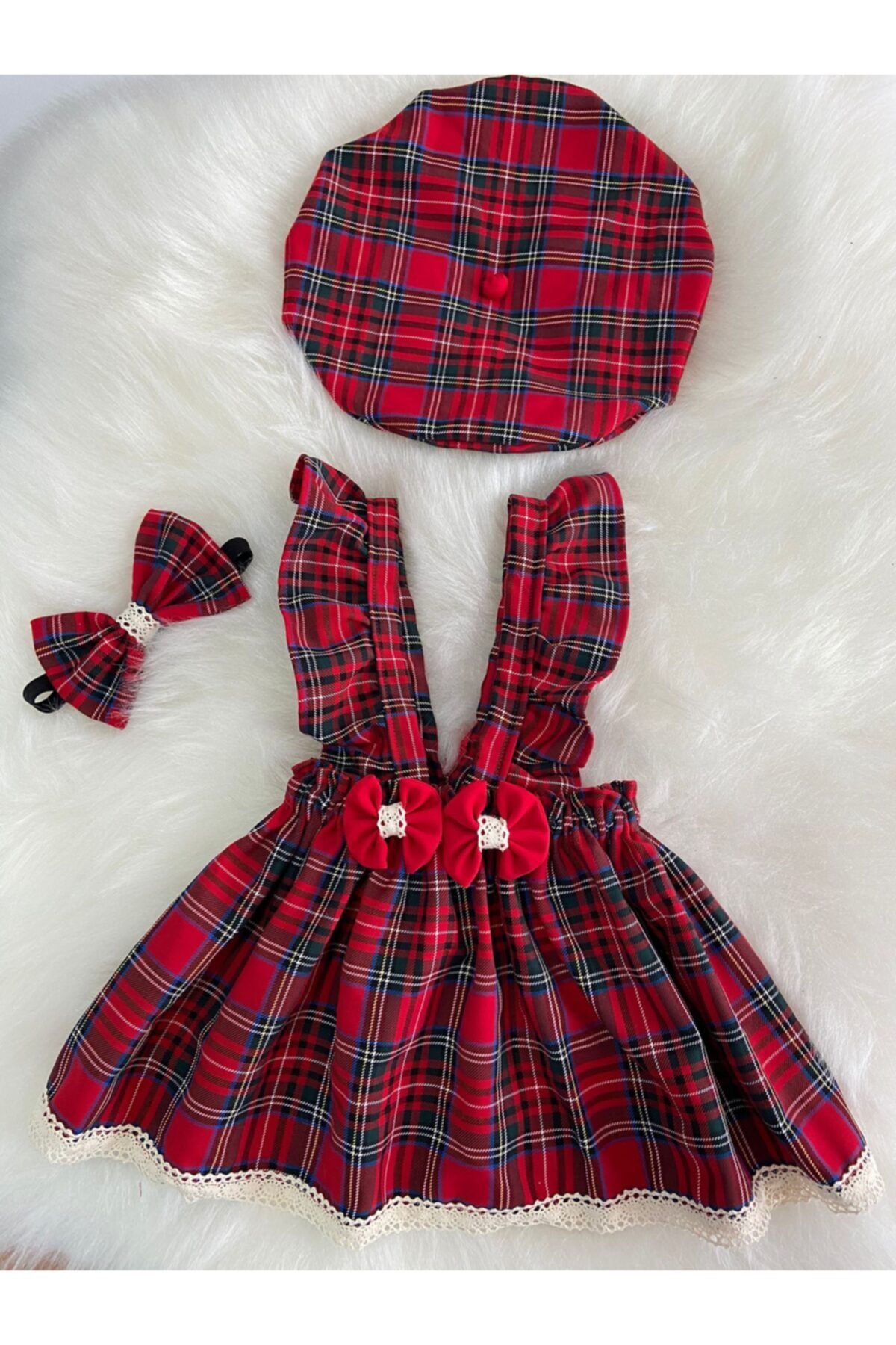 Kız Bebek Dantelli Kırmızı Ekose Elbise Bandana Şapka Set